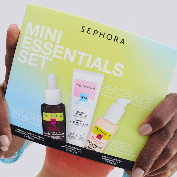 SEPHORA COLLECTION
Mini Essentials Skincare Set